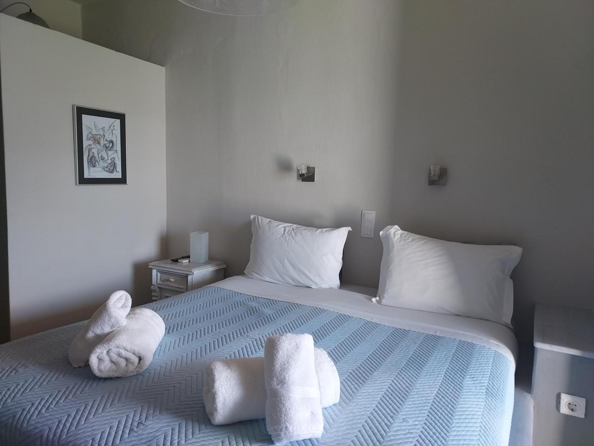 Villa Arni Andros - Βίλα Αρνη Batsíon Pokoj fotografie