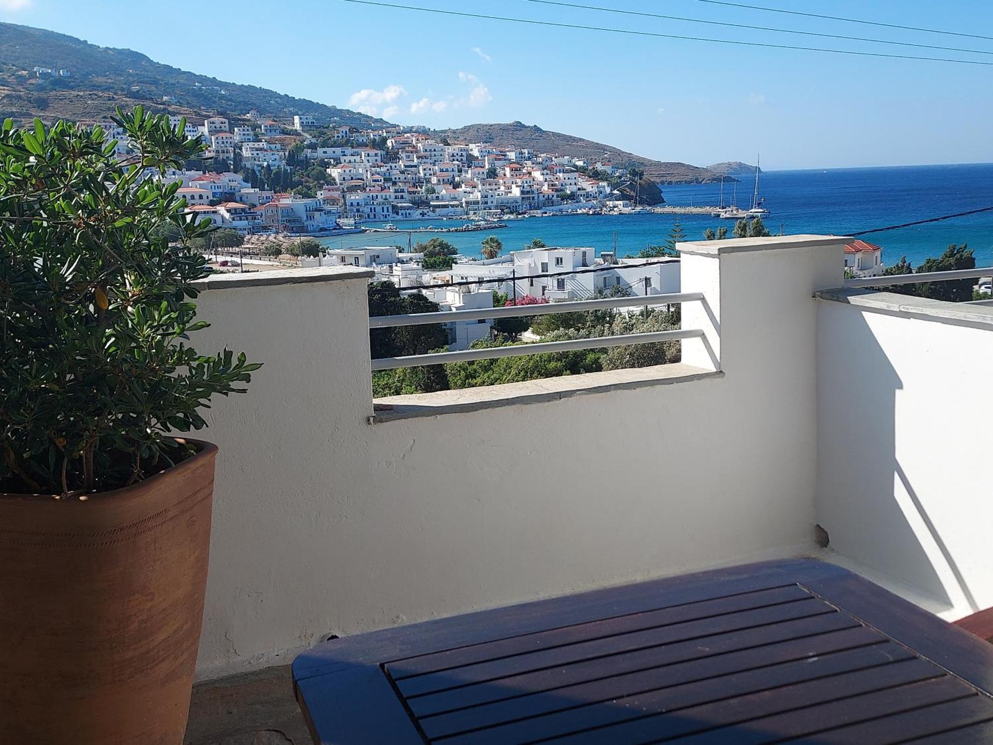 Villa Arni Andros - Βίλα Αρνη Batsíon Pokoj fotografie